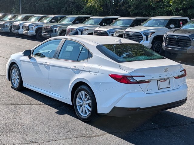 Used 2026 Toyota Camry LE FWD image 5