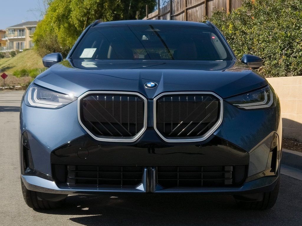 New 2026 BMW X3 xDrive30 w/ M Sport Package image 3