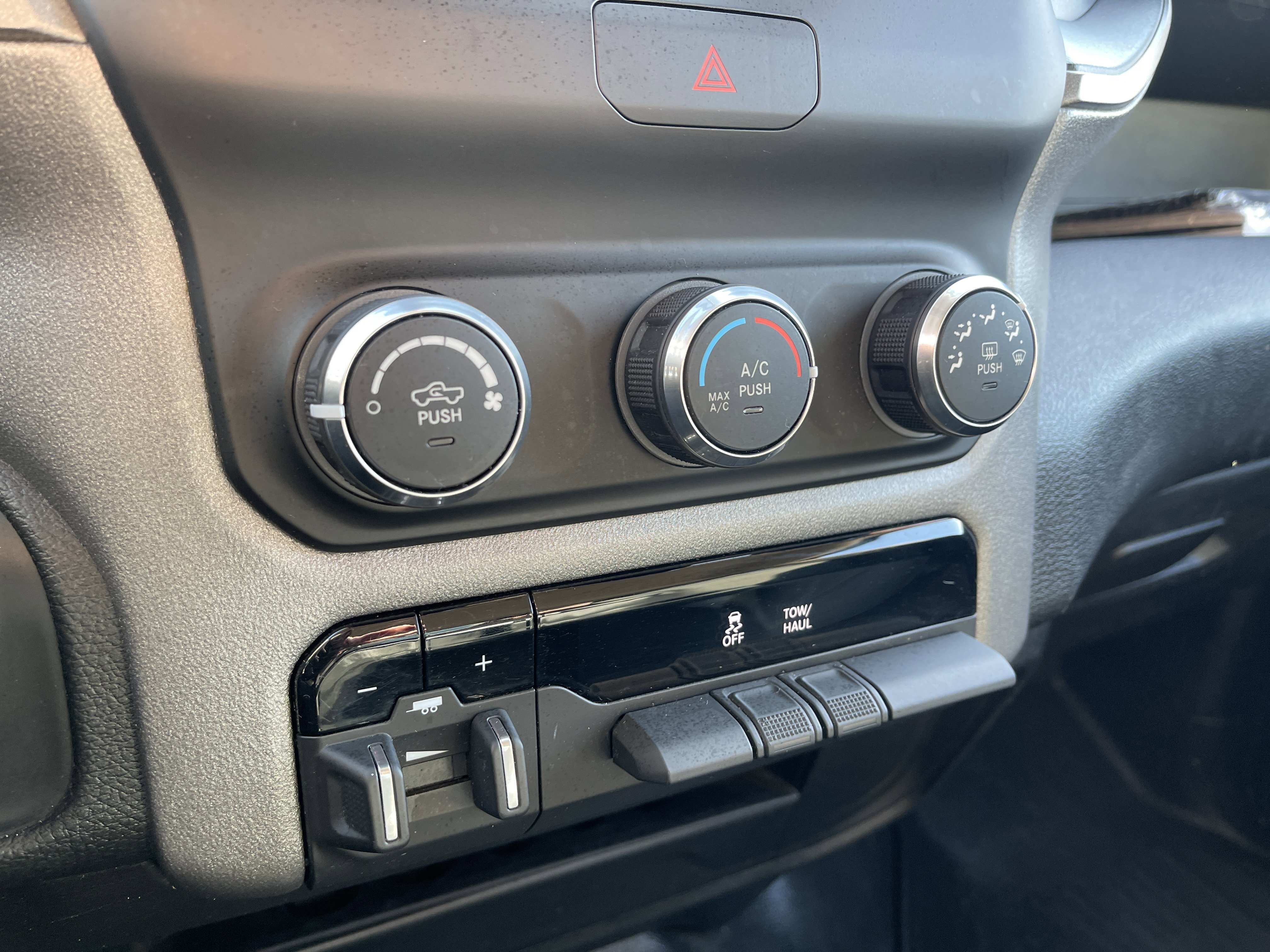 Used 2020 RAM 2500 Tradesman image 18