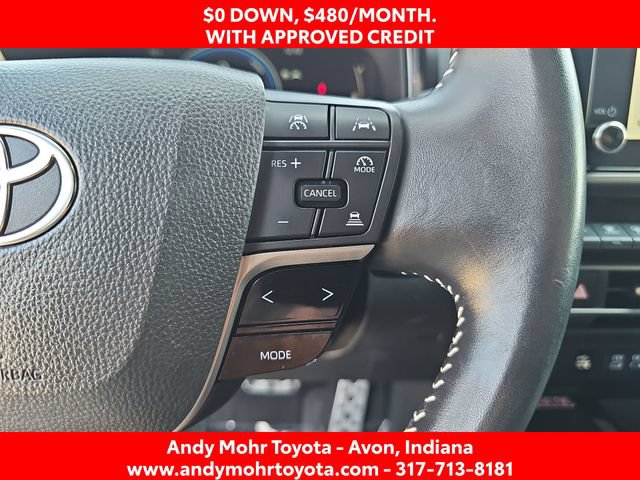 Used 2025 Toyota Camry SE FWD image 17