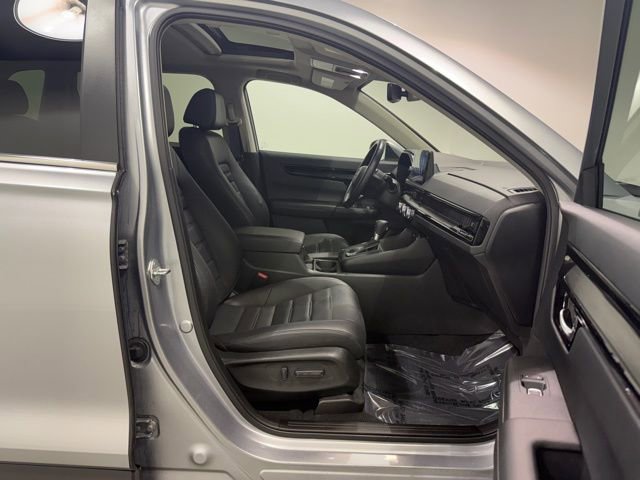 Used 2025 Honda CR-V EX-L image 29