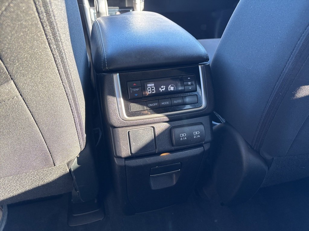 Certified 2022 Subaru Ascent Premium w/ Convenience Package image 25