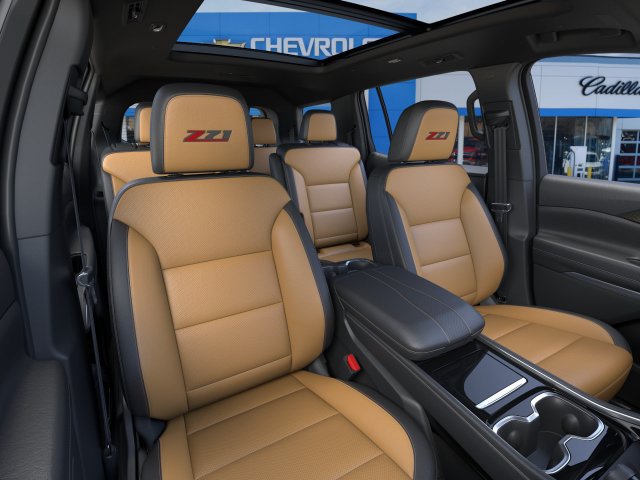 New 2027 Chevrolet Traverse Z71 w/ Enhanced Driving Package AWD/4WD image 18