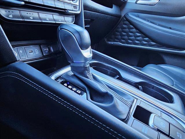 Used 2020 Hyundai Santa Fe Limited image 11