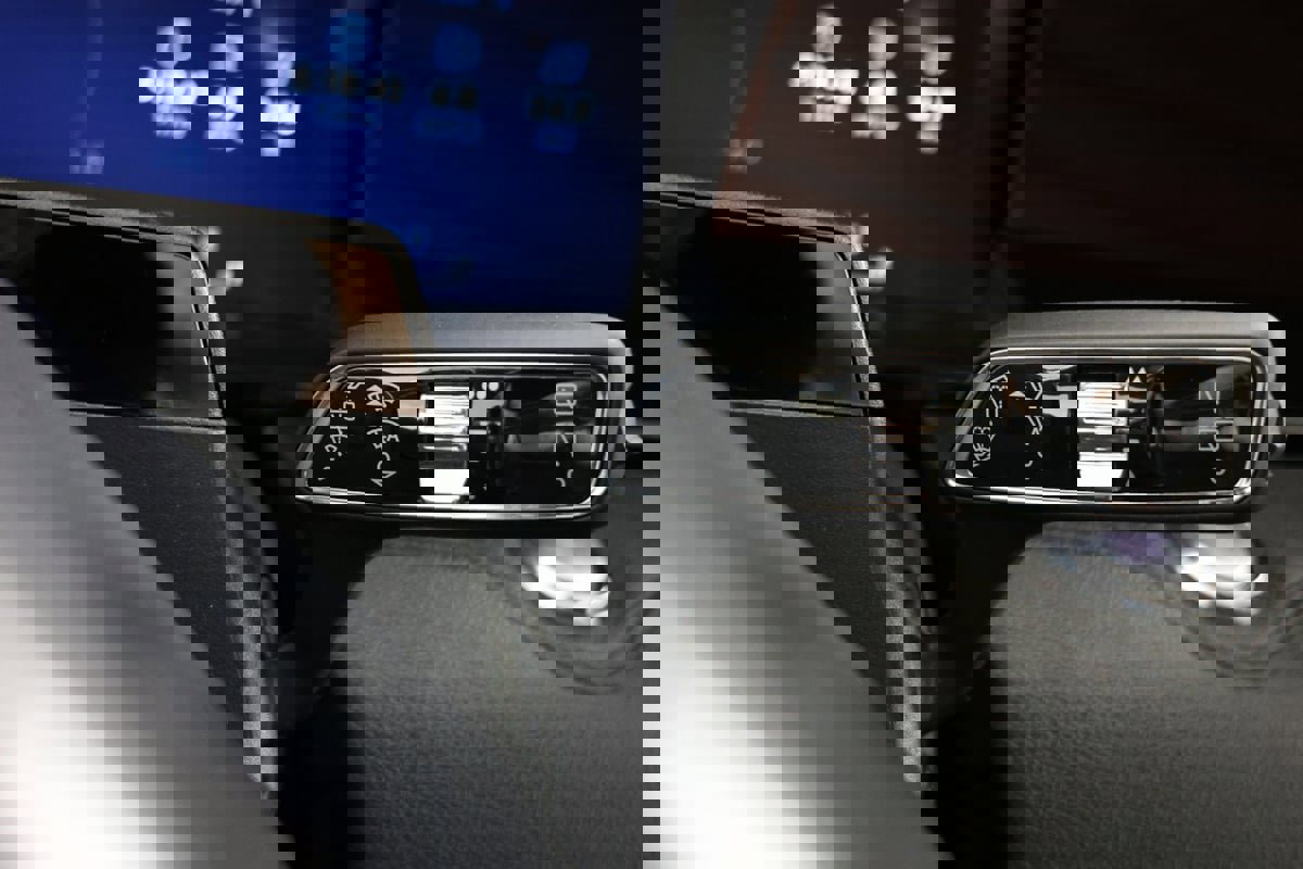 Used 2023 Lincoln Navigator Reserve image 28