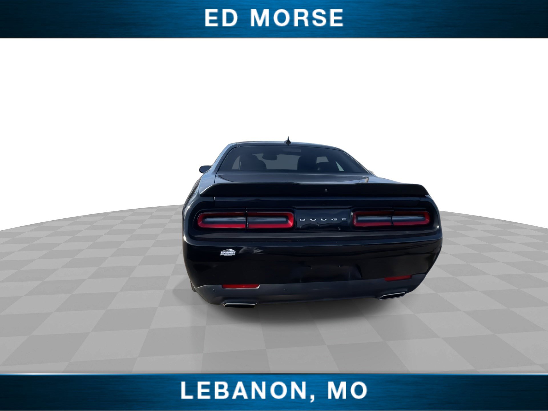 Used 2019 Dodge Challenger SXT w/ Plus Package image 7