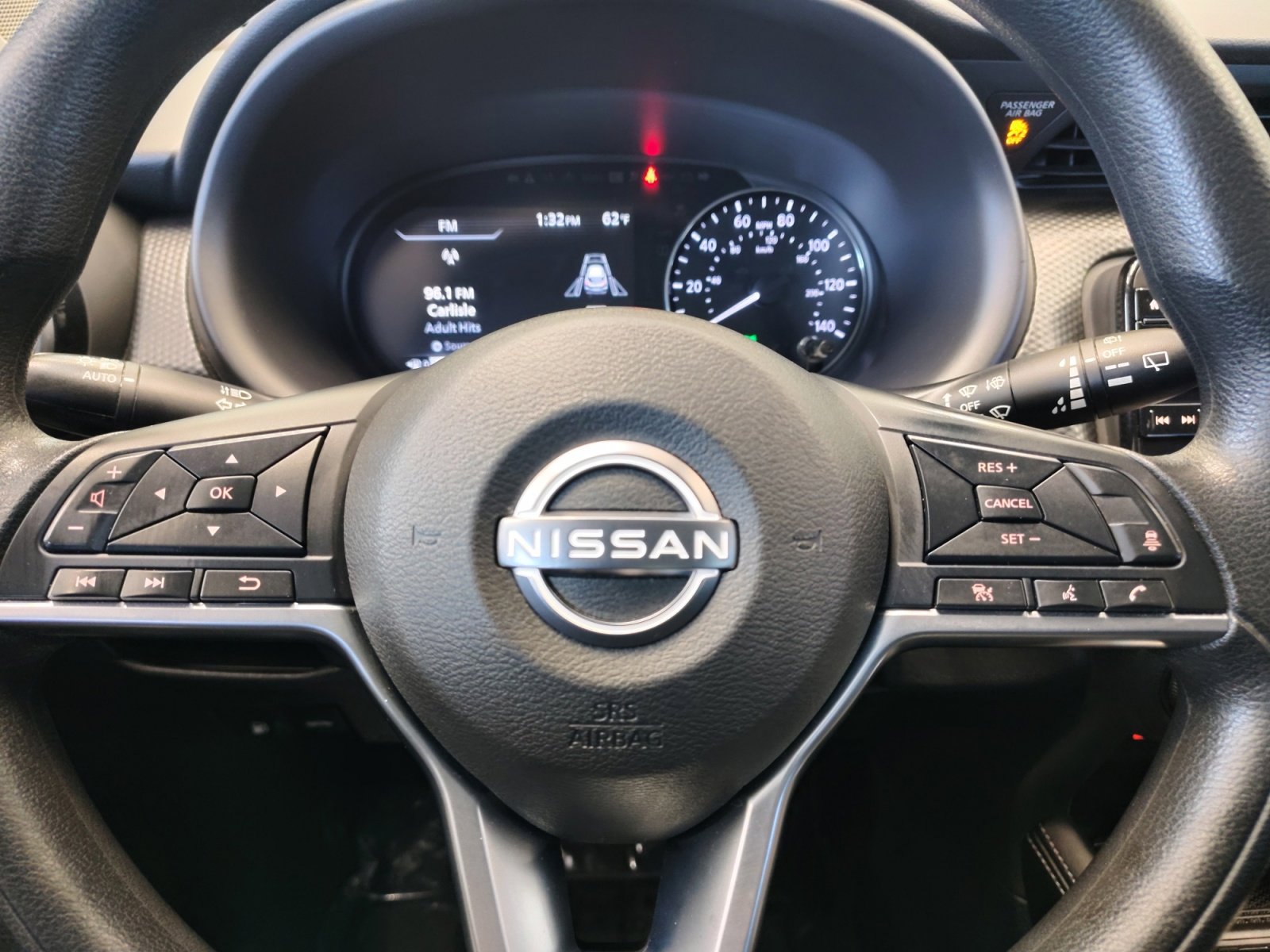 Used 2023 Nissan Kicks SV image 18