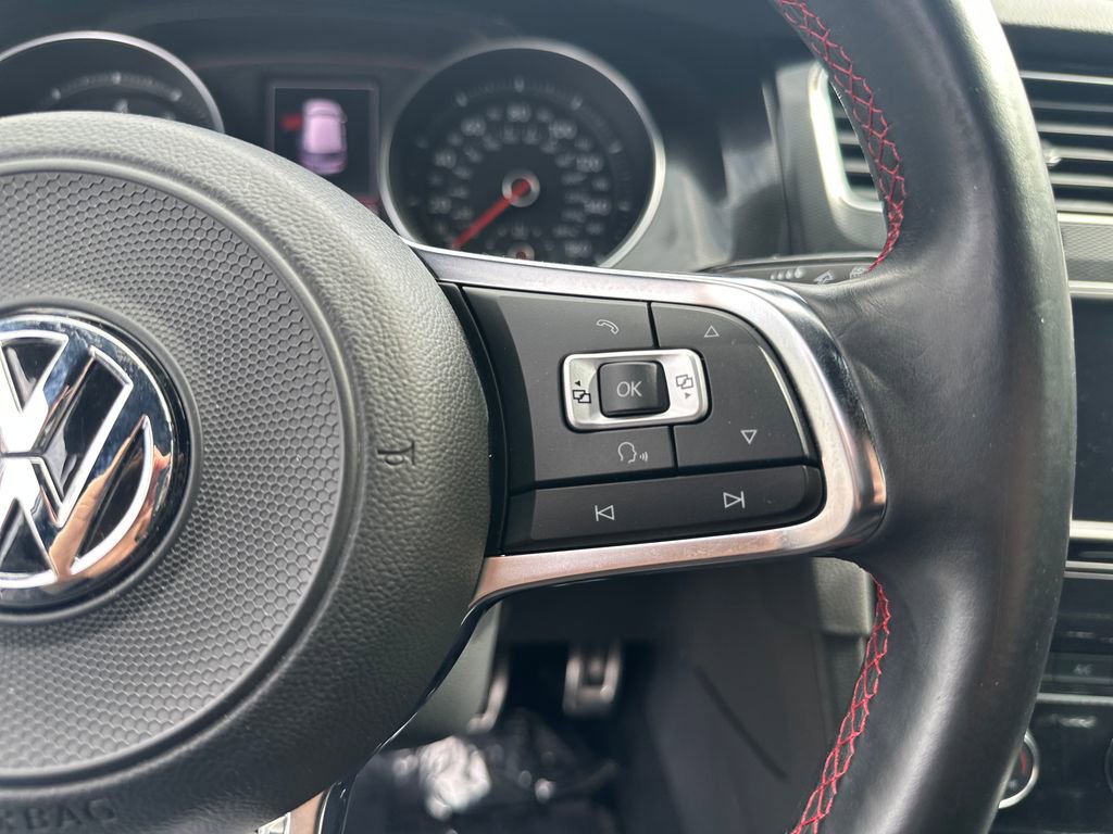 Used 2017 Volkswagen GTI Sport FWD image 20