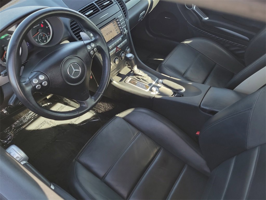 Used 2007 Mercedes-Benz SLK 55 AMG image 4