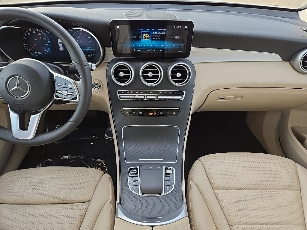 Used 2021 Mercedes-Benz GLC 300 4MATIC image 16