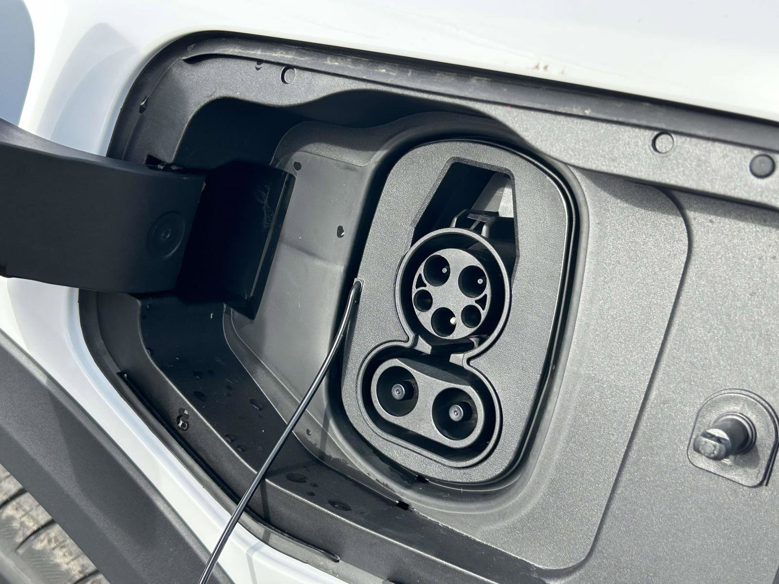 New 2026 Chevrolet Equinox EV LT image 27