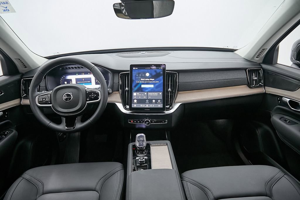 Used 2025 Volvo XC90 T8 Plus AWD/4WD image 25