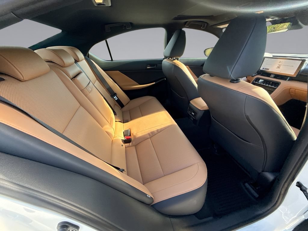 New 2026 Lexus IS 350 F Sport RWD image 17