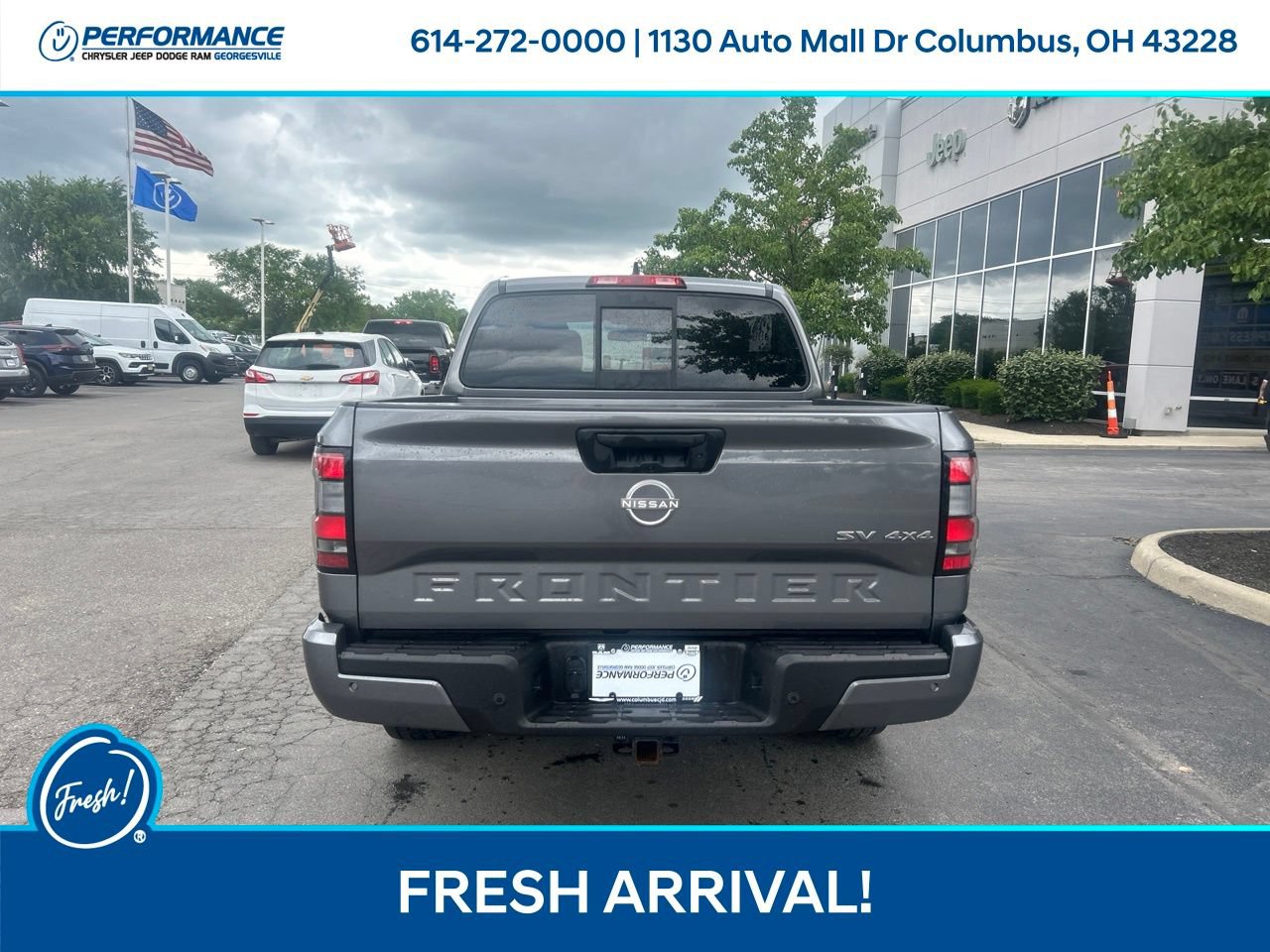 Used 2022 Nissan Frontier SV AWD/4WD image 5