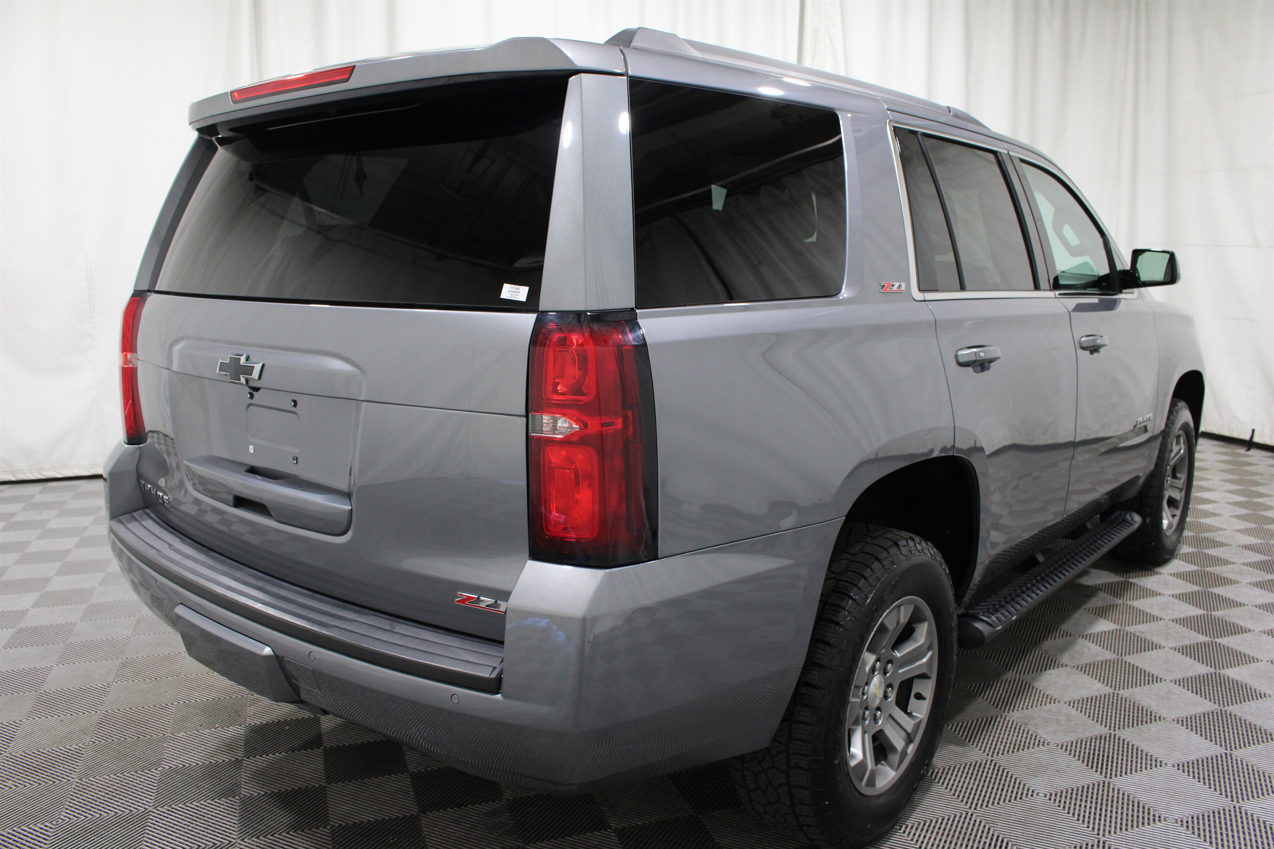 Used 2018 Chevrolet Tahoe LT AWD/4WD image 32