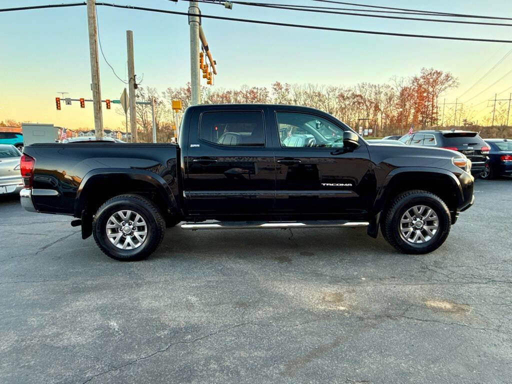 Used 2018 Toyota Tacoma SR5 image 6