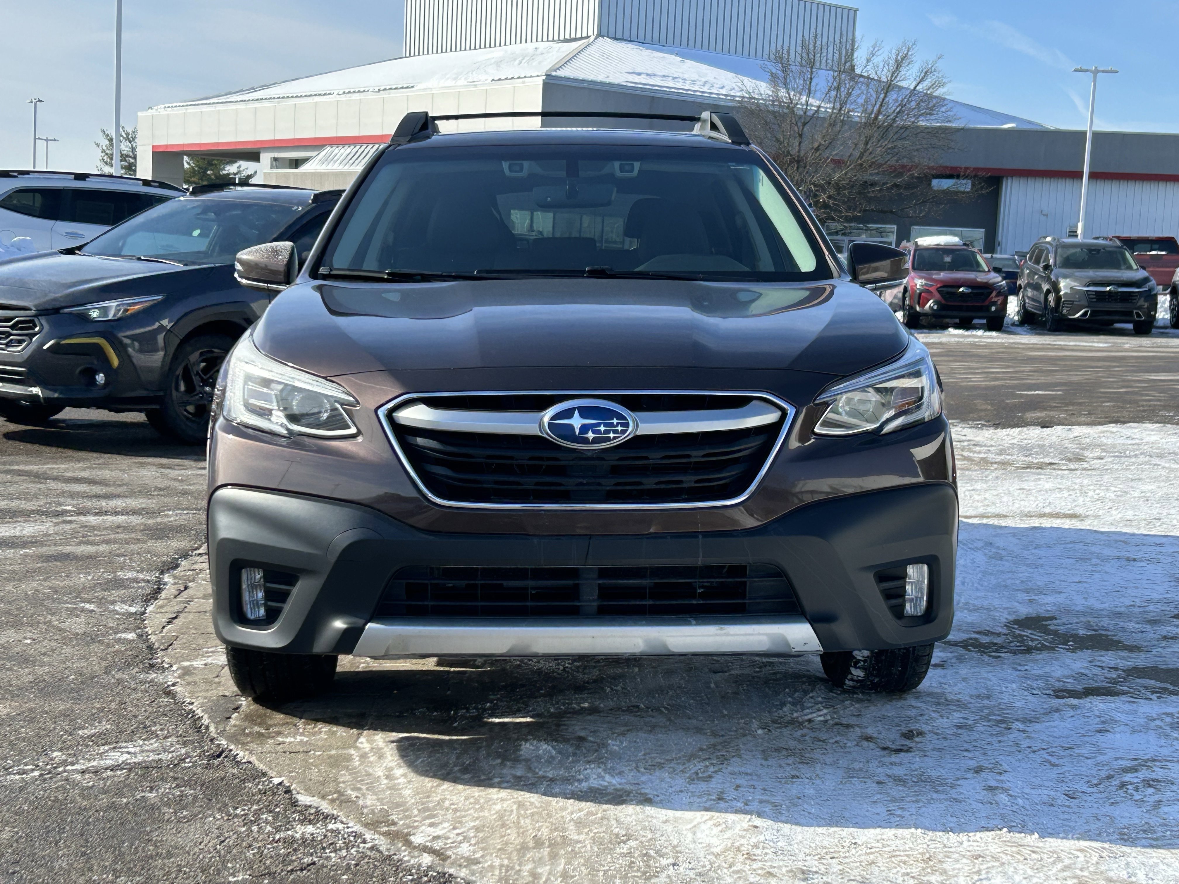 Used 2020 Subaru Outback Limited XT image 2