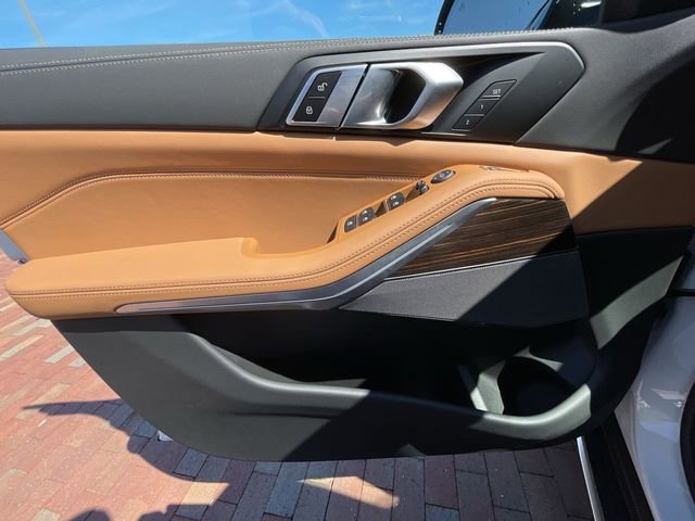 Used 2026 BMW X5 xDrive40i w/ Premium Package AWD/4WD image 10