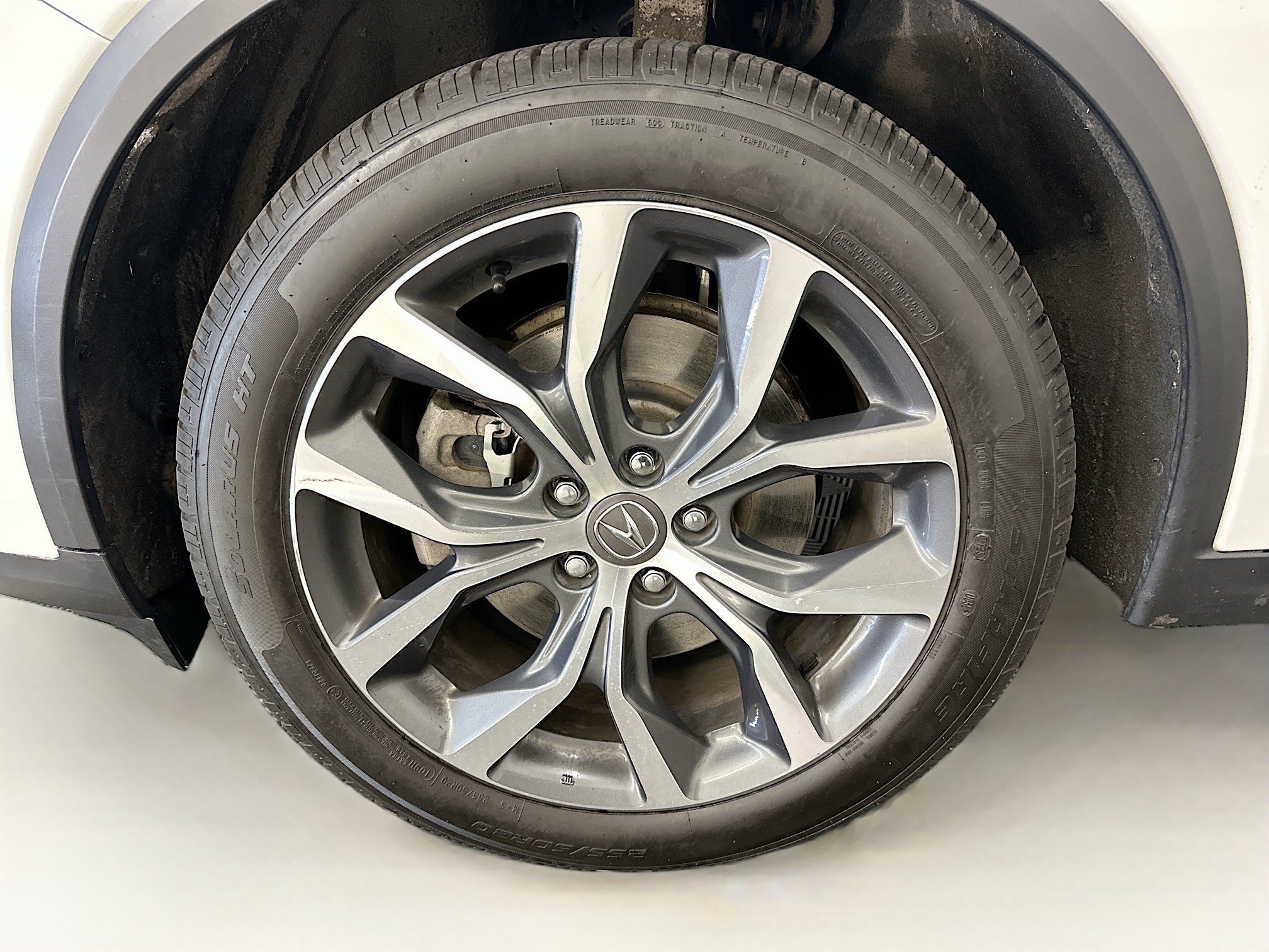 Used 2023 Acura MDX SH-AWD w/ Technology Package image 38