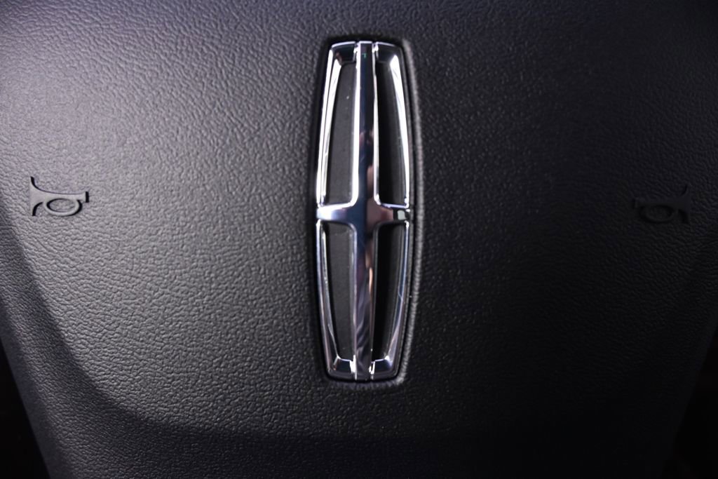 New 2026 Lincoln Corsair Reserve w/ Jet Appearance Package image 34