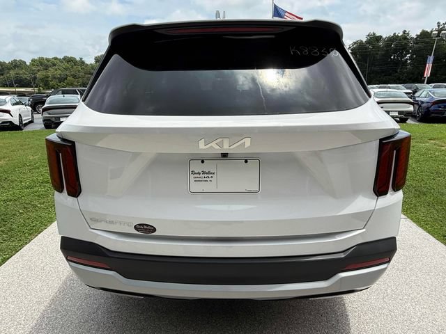 New 2026 Kia Sorento LX FWD image 15
