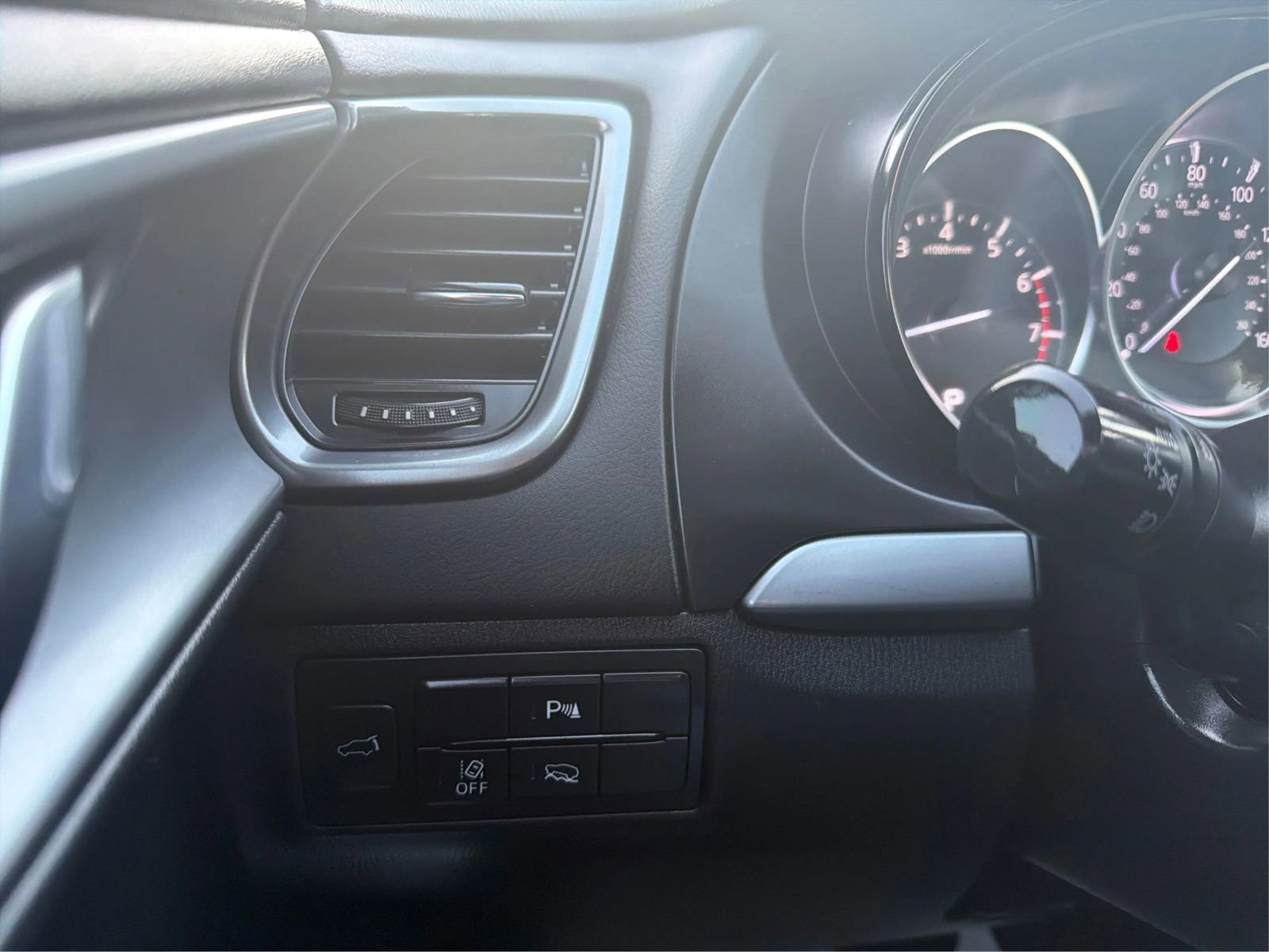 Used 2020 MAZDA CX-9 Touring w/ Touring Premium Package image 18