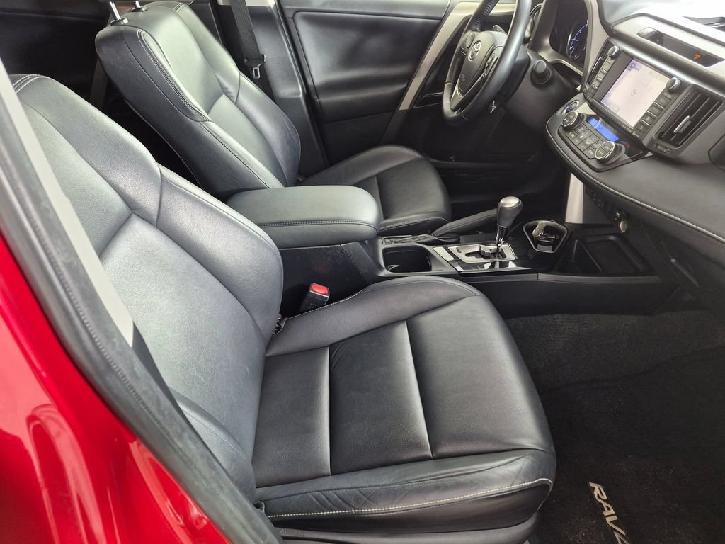 Used 2016 Toyota RAV4 Limited w/ Advanced Technology Package FWD image 28