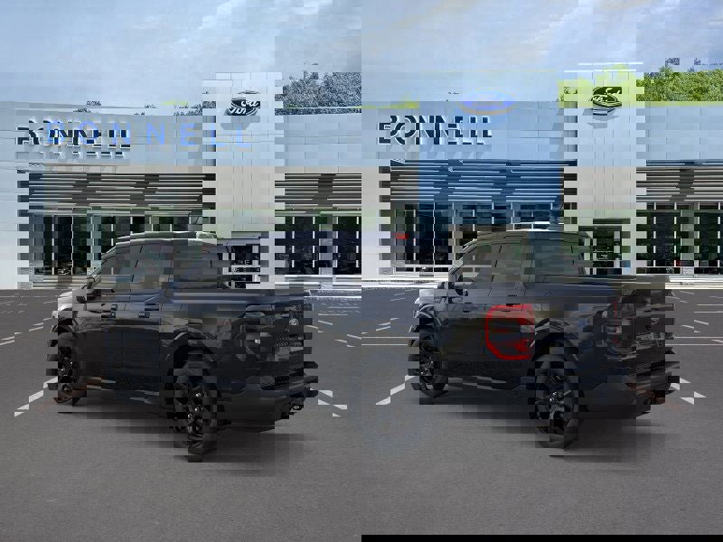 New 2026 Ford Maverick Lariat w/ Black Appearance Package image 4