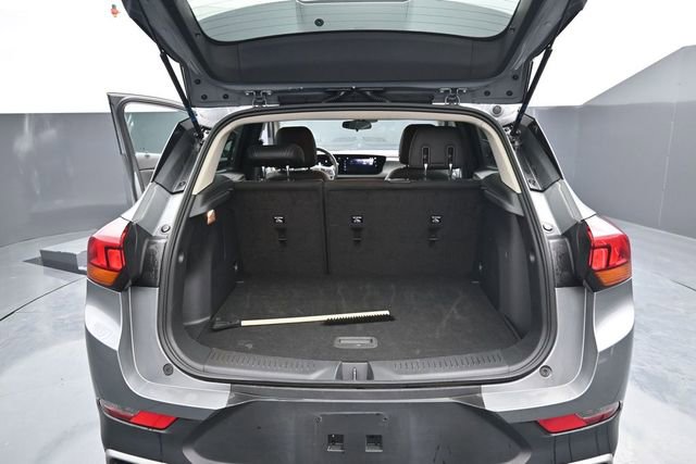 Used 2025 Buick Encore GX Preferred AWD/4WD image 32