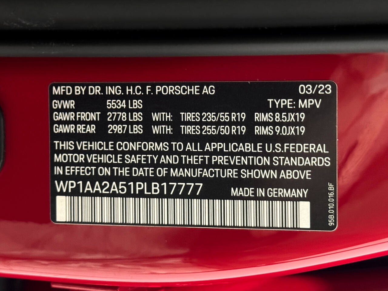 Used 2023 Porsche Macan image 54