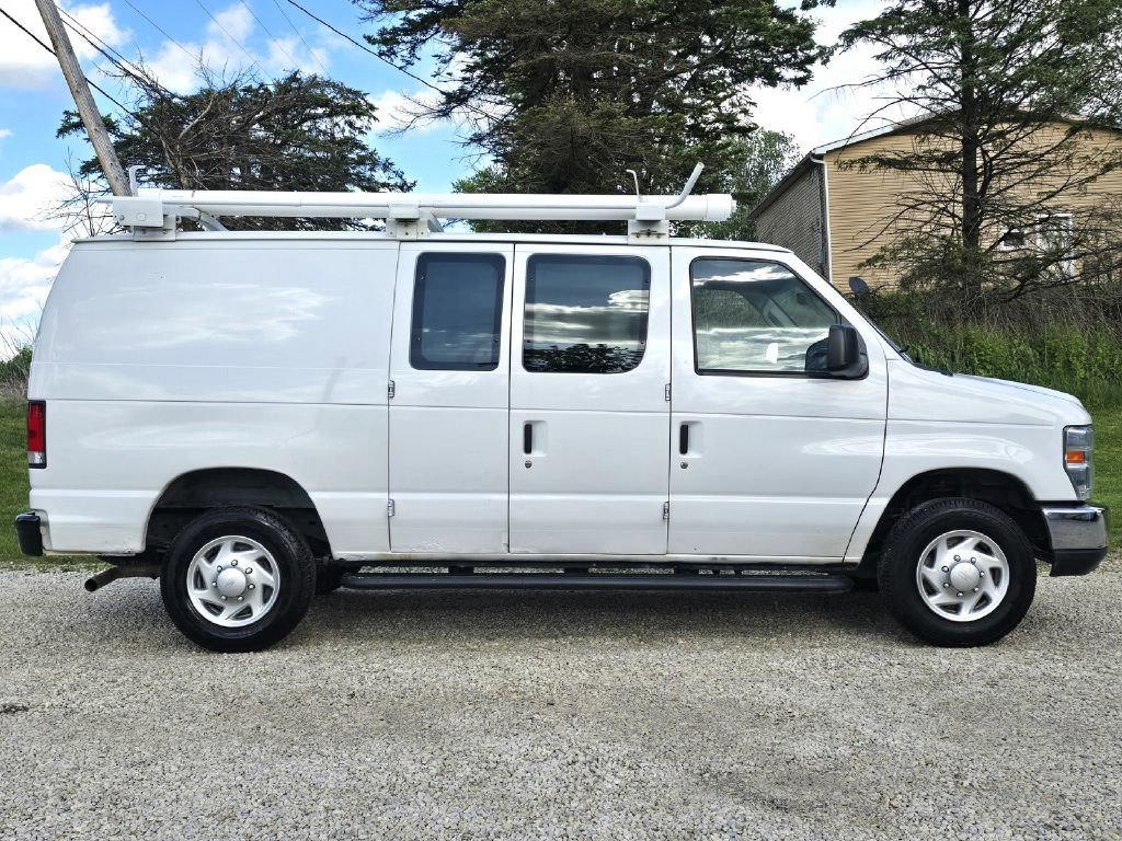 Used 2014 Ford E-250 and Econoline 250 w/ Power Group RWD image 8