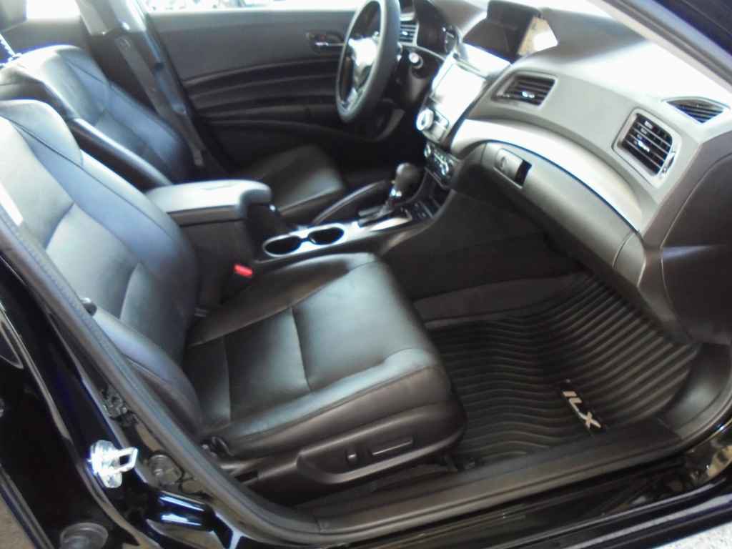 Used 2016 Acura ILX FWD image 8