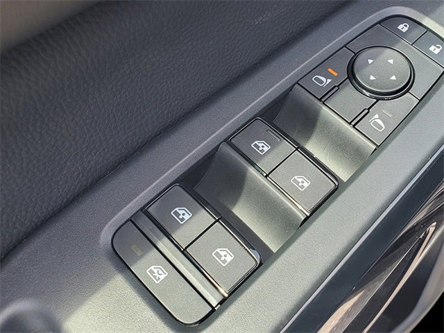 New 2025 Nissan Pathfinder S image 20