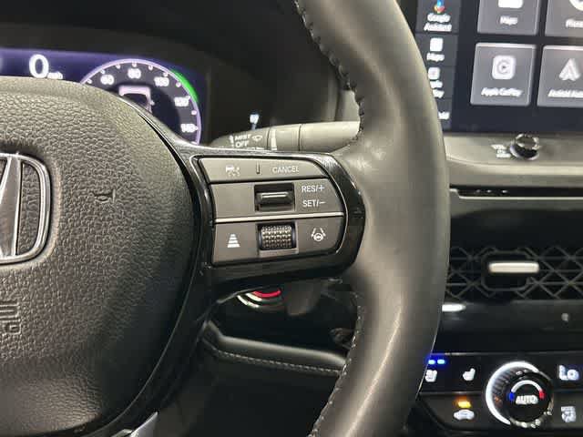 Used 2025 Honda Accord Touring image 18