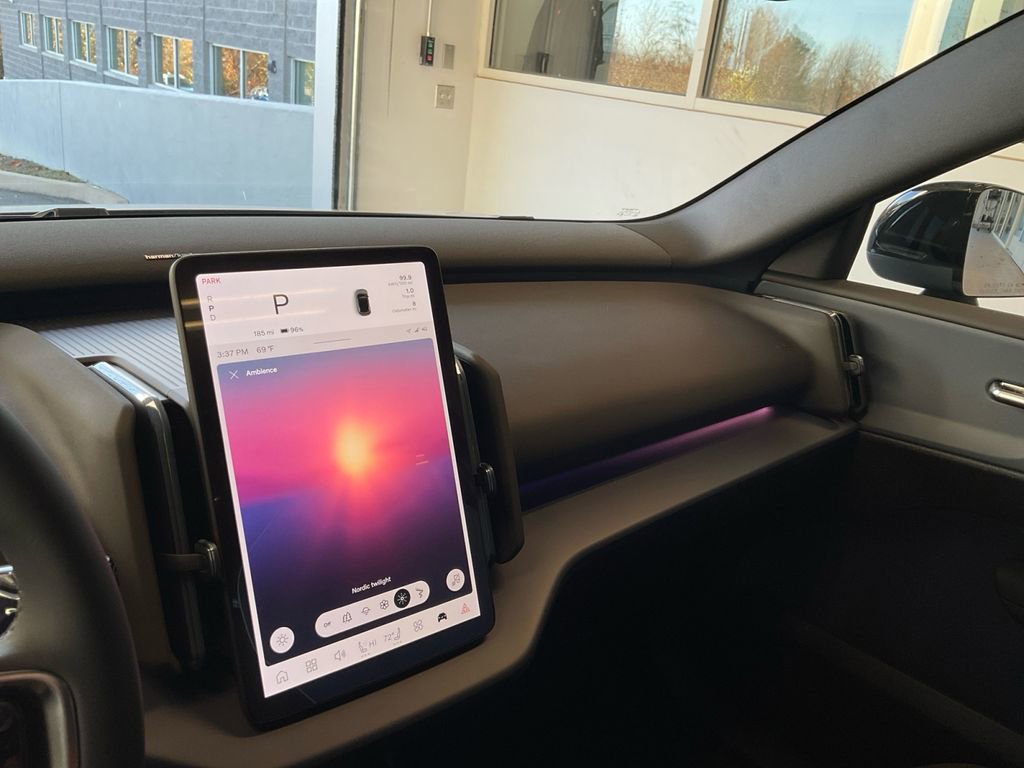 New 2026 Volvo EX30 Cross Country Ultra w/ Protection Package Premier image 28