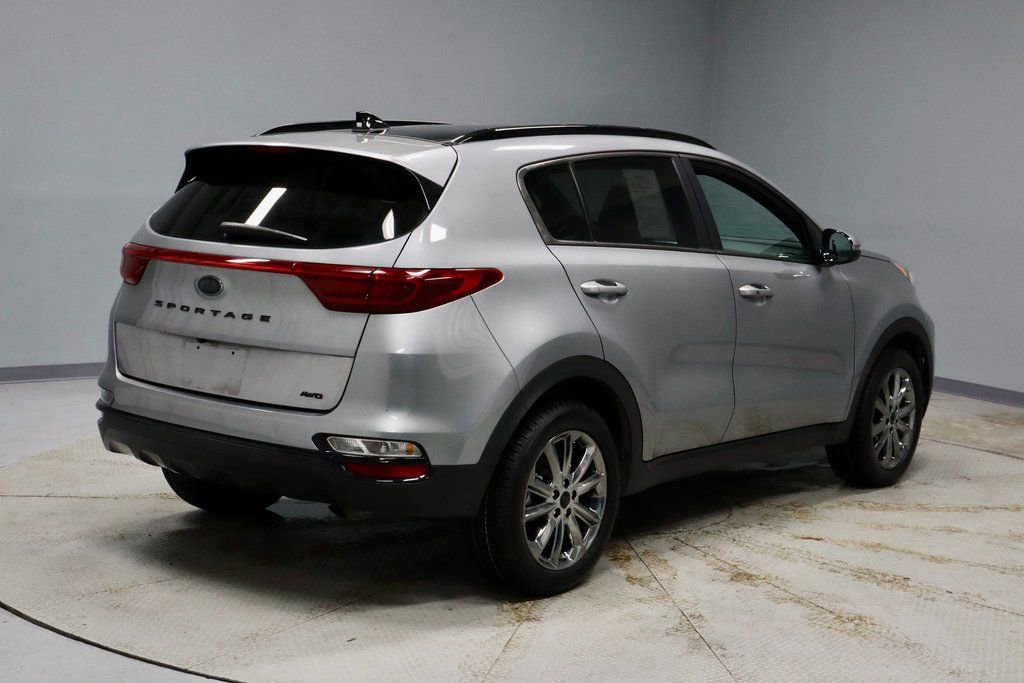 Used 2022 Kia Sportage Nightfall Edition w/ Nighfall AWD Premium Package image 11