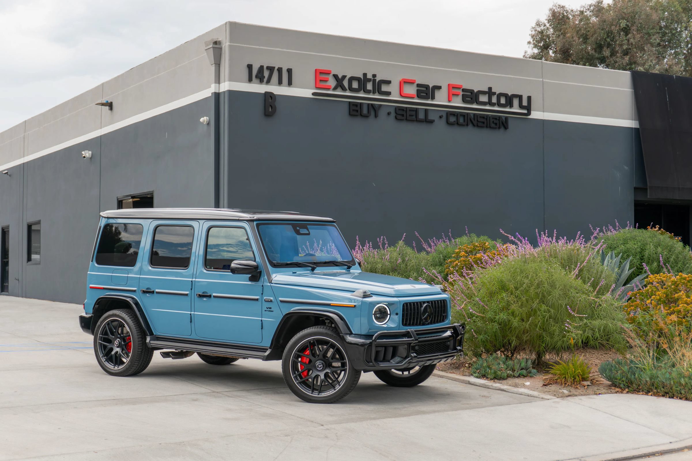 Used 2025 Mercedes-Benz G 63 AMG 4MATIC image 1