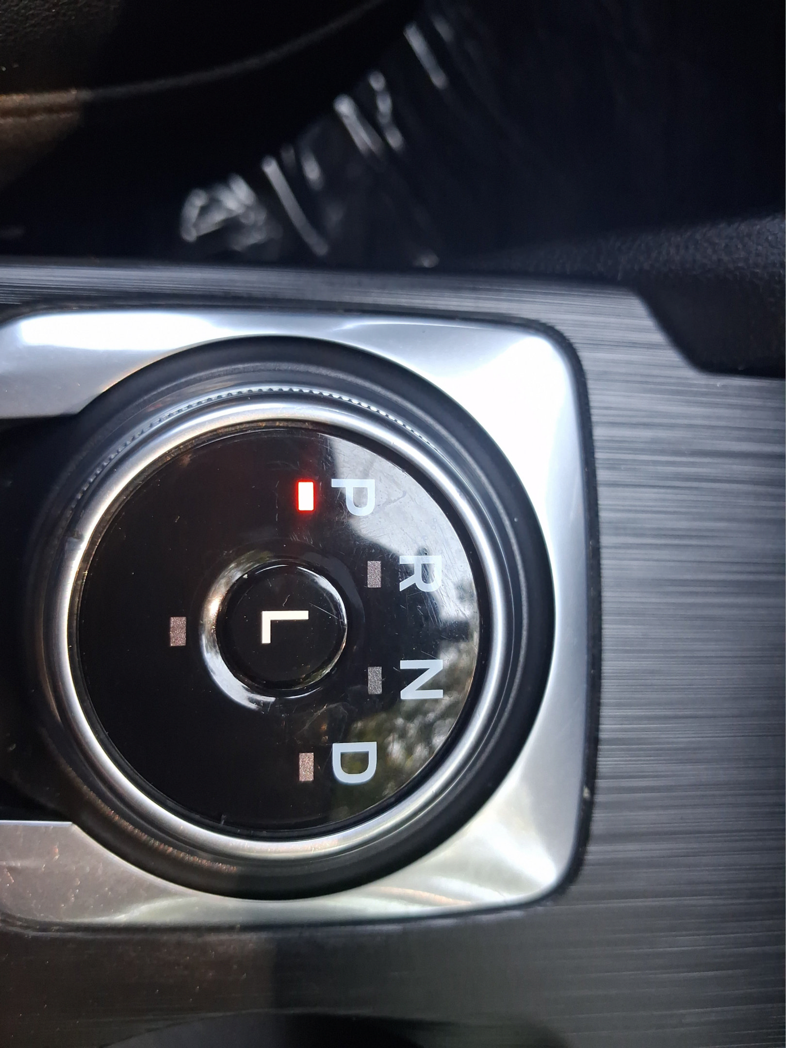 Used 2025 Ford Escape ST-Line FWD image 19