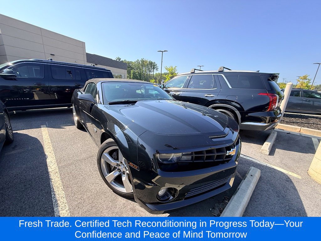 Used 2011 Chevrolet Camaro SS w/ RS Package RWD image 6