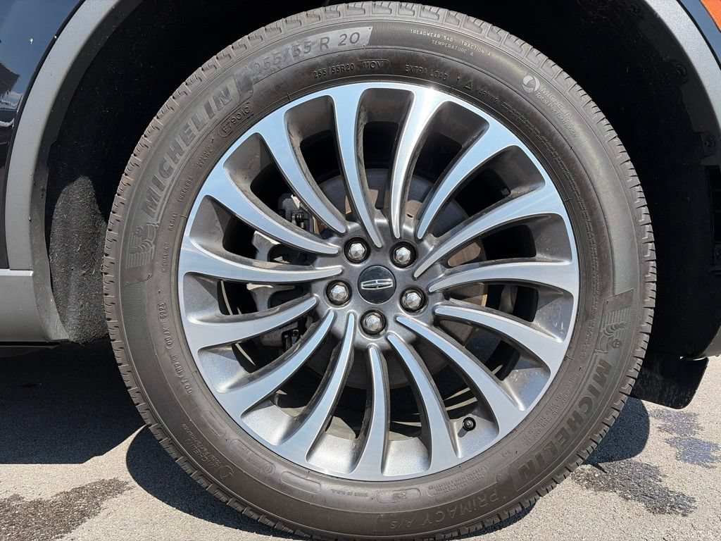 Used 2024 Lincoln Aviator AWD w/ Premium Package image 24