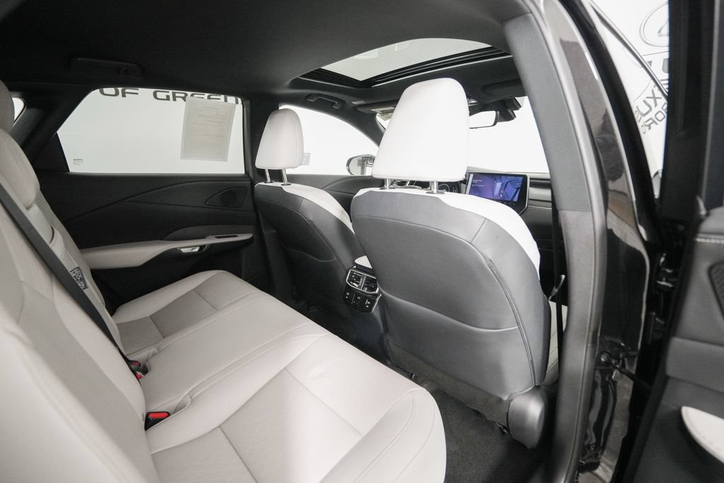 Certified 2023 Lexus RX 350 Premium Plus w/ Cold Area Package AWD/4WD image 18