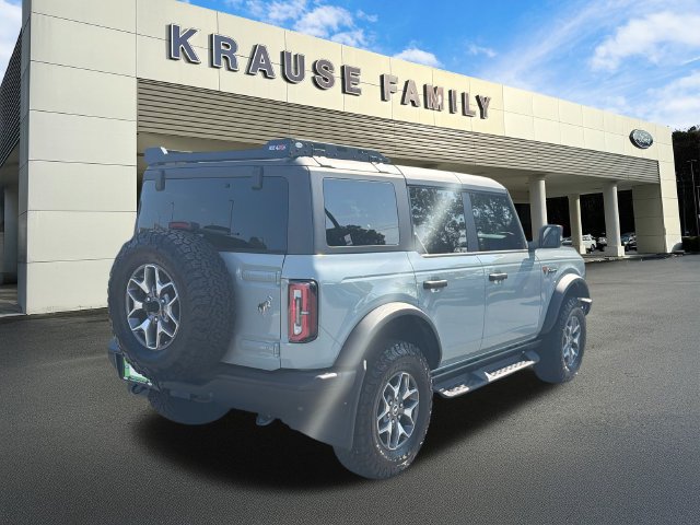 Certified 2024 Ford Bronco Badlands AWD/4WD image 8