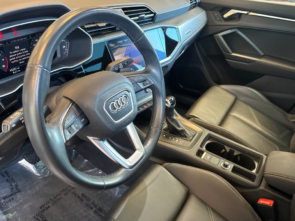 Used 2023 Audi Q3 2.0T Premium AWD/4WD image 11
