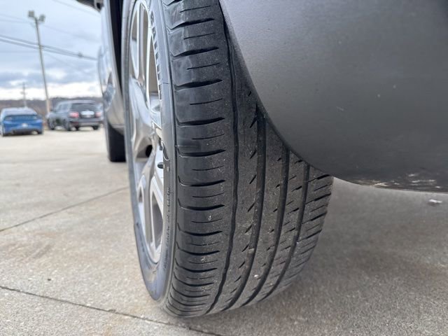 Used 2017 Jeep Renegade Latitude w/ Cold Weather Group image 44