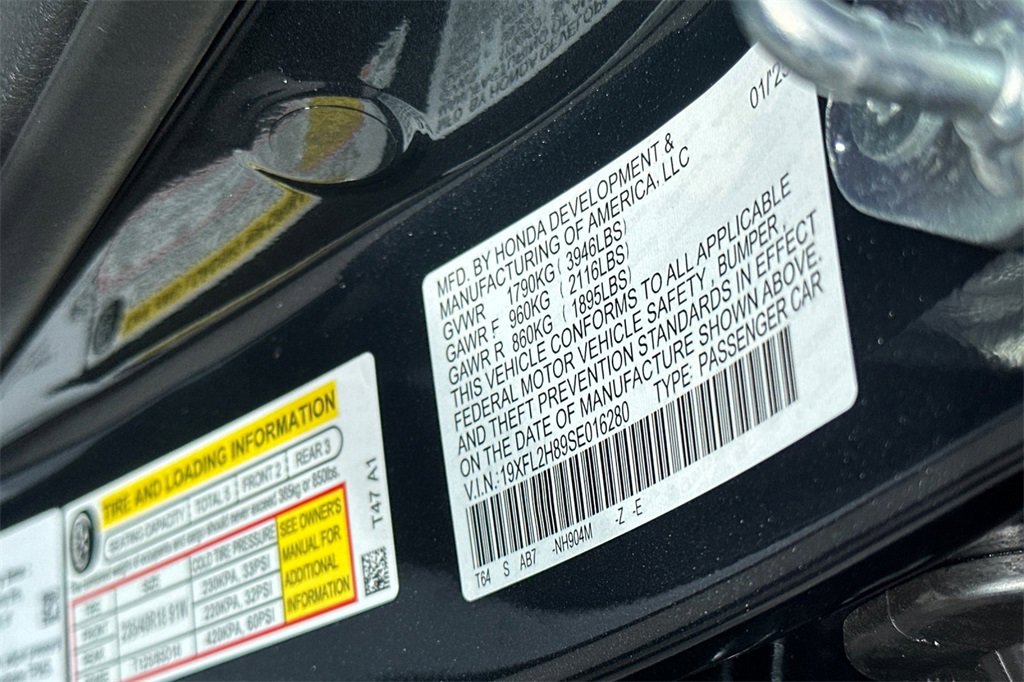 Used 2025 Honda Civic Sport image 28