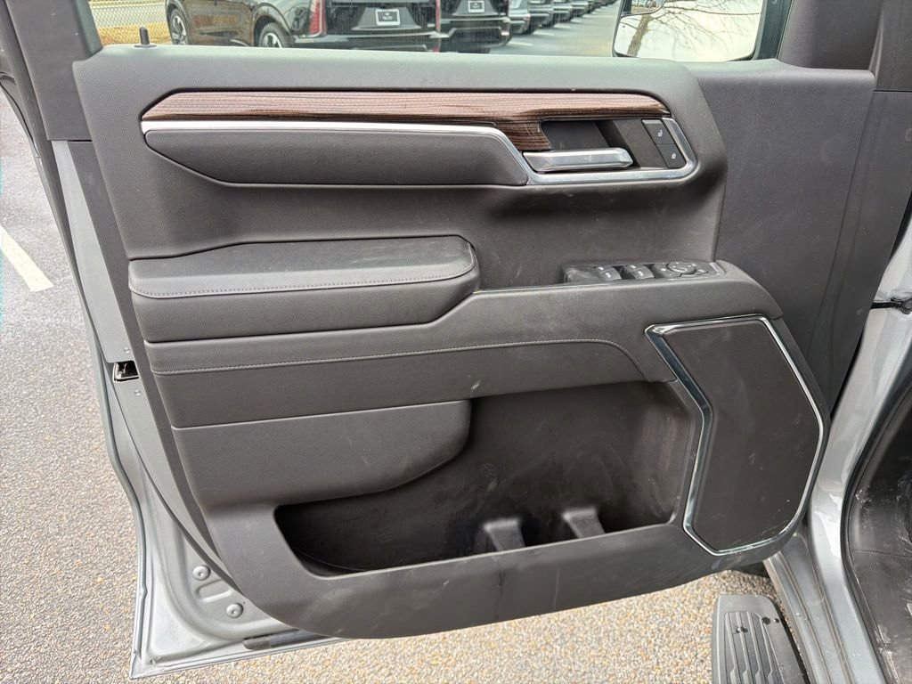 Used 2023 Chevrolet Silverado 1500 LT image 20