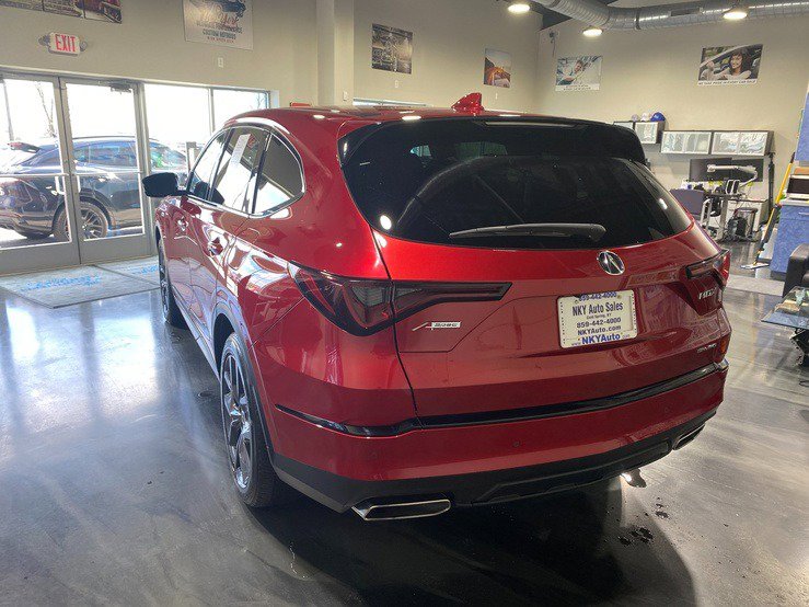 Used 2023 Acura MDX A-Spec image 4