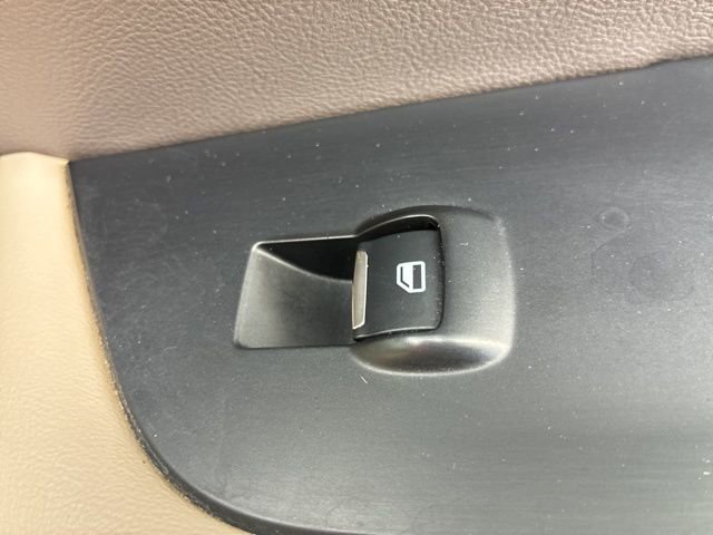 Used 2023 Lincoln Nautilus Reserve w/ Equipment Group 201A image 28