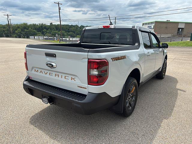 Certified 2023 Ford Maverick Tremor w/ Tremor Off-Road Package AWD/4WD image 4
