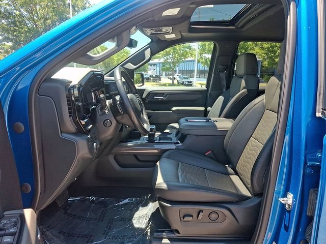 Used 2022 Chevrolet Silverado 1500 ZR2 w/ Technology Package AWD/4WD image 16
